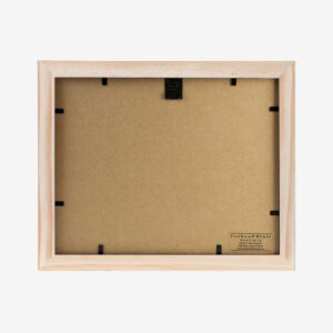 Box Frame With 6×4″ Mat Natural Back
