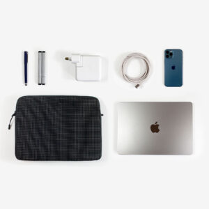 Grid Laptop Sleeve in ripstop nylon